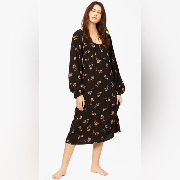Billabong Dresses & Skirts - BILLABONG - SWEET TO ME MIDI DRESS🔥🔥